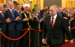 Муфтий Шейх Равиль Гайнутдин принимает участие в церемонии  вступления Владимира Путина на пост Президента России