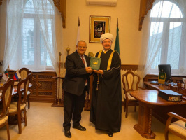 Mufti Sheikh Ravil Gainutdin meets the Ambassador of Algeria