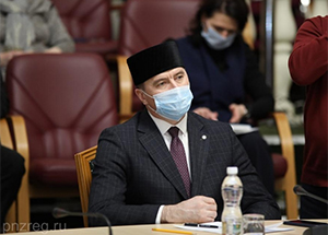 Муфтий Ислям-хазрат Дашкин принял участие  в работе расширенного заседания Совета по межнациональным и межконфессиональным отношениям при правительстве Пензенской области