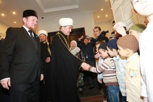 Муфтий Шейх Равиль Гайнутдин посетил мечеть «Ярдэм» и Мусульманский учебно-реабилитационный центр при ней