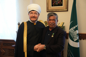 Mufti Sheikh Ravil Gainutdin meets the Minister of Agriculture and Food Security of Malaysia