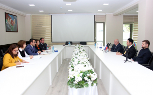 Дамир Мухетдинов провёл встречу с руководством Бакинского международного центра мультикультурализма