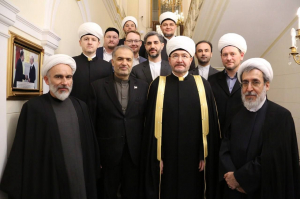  Муфтий Шейх Равиль Гайнутдин разделил ифтар от имени Посла Ирана Казема Джалали накануне дня аль-Кудс