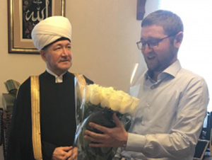 Муфтий Шейх Равиль Гайнутдин поздравил Ильдара хазрата Аляутдинова с днем рождения