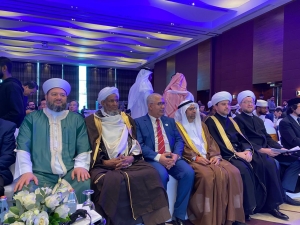 Делегация СМР и ДУМ РФ принимает участие в I международном молодежном мусульманском форуме в Абу-Даби