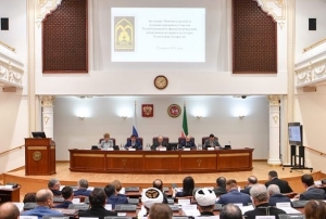  Первый зампред СМР и ДУМРФ Рушан хазрат Аббясов принял участие на заседании фонда Возрождения памятников истории и культуры Республики Татарстан 