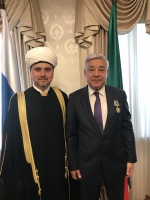Председатель Государственного Совета Республики Татарстан Фарид Мухаметшин награжден высшей наградой мусульман - Орденом "За заслуги" 