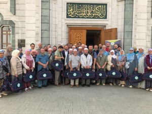 Паломники из Удмуртии посетили Московскую Соборную мечеть