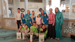 Воспитанники детского дома из Татарстана посетили Московскую Соборную мечеть 