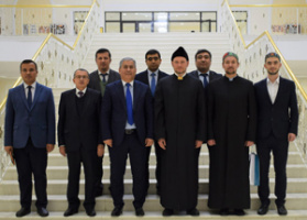 البروفسور محي الدين يلتقي فضيلة الشيخ نور الدين خالق نزاروف رئيس الإدارة الدينية لمسلمي أوزبكستان، ورئيس الأكاديمية الإسلامية العالمية بأوزبكستان