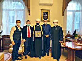 ألبوم مصور "ظلال مملكة قاسيموف" يتناول حياة مسلمي ريزان 
