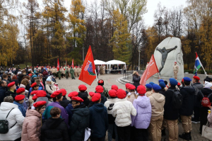 Молитвы-дуа о душах погибших воинов вознесли в Подмосковье