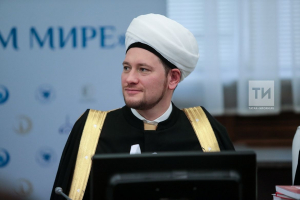Обращение временно исполняющего обязанности председателя ДУМ РФ Дамира Мухетдинова по случаю наступления месяца зу-ль-хиджжа