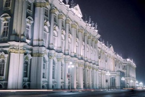 Эрмитаж открыл обновленную экспозицию исламского искусства Ближнего Востока