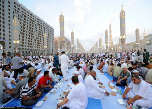 В предстоящий Рамадан в Мечети Пророка  в Медине предполагается проводить ифтары