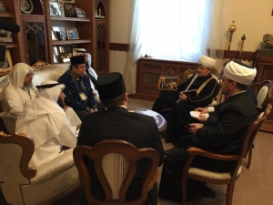 Муфтий Шейх Равиль Гайнутдин встретился с членами жюри XIX Московского международного конкурса чтецов Корана