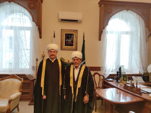 Муфтий Шейх Равиль Гайнутдин присвоил Зиннату хазрату Садыкову духовное звание Муфтия