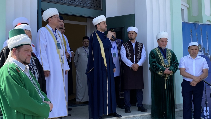 Рушан Аббясов принял участие в открытии Исторической мечети села Бураево Республики Башкортостан