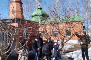 «Весенние дни добра в мечети». В мечети города Ялуторовска завершился цикл просветительских встреч для школьников