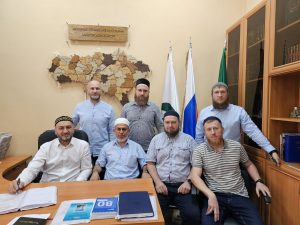 Муфтий Саратовской области провел рабочую встречу по итогам Хаджа 2025 года
