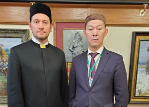  Вопросы подготовки к официальному открытию Первой соборной мечети в Омске обсуждались на встрече Дамира Мухетдинова с Даулетом Балтабаевым