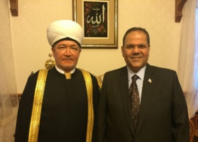سماحة المفتي يشيد بنجاح الانتخابات النيابية في البحرين  