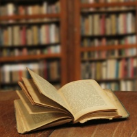Мусульманский книжник Советской Москвы: Библиотека Имама Ахметзяна Мустафина