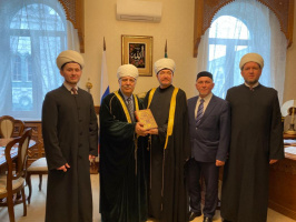 سماحة المفتي يبحث مشروع اعادة ترميم وتأهيل مسجد المعرض في نيجني نوفغورد