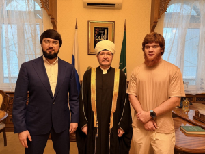 Главный Муфтий Шейх Равиль Гайнутдин принял спортсмена UFC Шарабутдина Магомедова