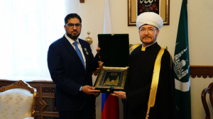 سماحة المفتي يهنأ سعادة سفير دولة الامارات بموسكو د. محمد أحمد الجابر بعيد ميلاده