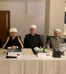 Рушан хазрат Аббясов принимает участие в заседании Генерального секретариата Всемирного совета мусульманских сообществ в Абу-Даби