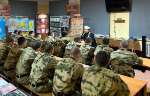 Рамиль Фасхудинов принял участие во встрече с военнослужащими мусульманами ФГКУ «Центральный узел связи войск национальной гвардии Российской Федерации».