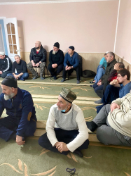 Преподаватель медресе «Шейх Саид» встретился с единоверцами Балашовского района