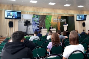 Муфтий Тюменской области Зиннат хазрат Садыков  встретился со студентами