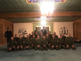 Для военнослужащих  Узла связи Главного командования ВВ РФ провели экскурсию в Московской Соборной мечети
