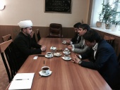 Первый зампред СМР Рушан хазрат Аббясов встретился с главой Организации коранической деятельности университетов Ирана Хамидом Фарзамом 