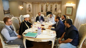 عباسوف يستقبل حمد سالم العامري مديرعام مؤسسة زايد للأعمال الخيرية والإنسانية