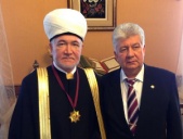 Воспитывать молодежь в духе патриотизма