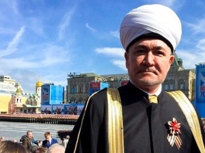 Главный Муфтий Шейх Равиль Гайнутдин поздравляет сотечественников с Днем Великой Победы