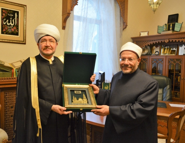 Муфтий Шейх Равиль Гайнутдин встретился с Верховным муфтием Египта Шауки Алламом