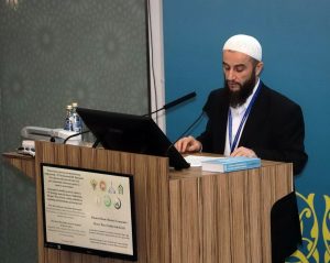 Руководитель коранического центра «Зейд бин Сабит»  ДУМСО презентовал книгу на международном форуме в Болгаре