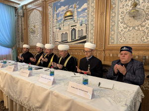 Муфтий Шейх Равиль  Гайнутдин конкретизировал задачи руководства ДУМ РФ на расширенном заседании Президиума организации