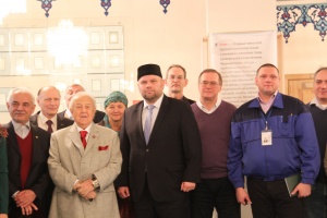 Московскую Соборную мечеть посетил известный скульптор Зураб Церетели 