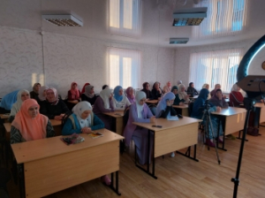 В Женском доме села Средняя Елюзань Городищенского районае состоялся семинар «Идеальная семья в современном мире будучи в Исламе»