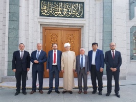 Diyanet delegation from Turkey visits Moscow Cathedral Mosque
