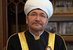 سماحة المفتي يوجه تهنئة بمناسبة ذكرى عيد النصر العظيم 
