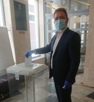 سماحة المفتي يشارك في التصويت على التعديلات الدستورية المقترحة 