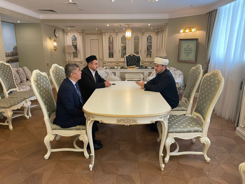 Делегация Республики Узбекистан посетила Московскую Соборную мечеть