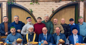 Расим-хазрат Кузяхметов посетил ифтары на обоих берегах Волги