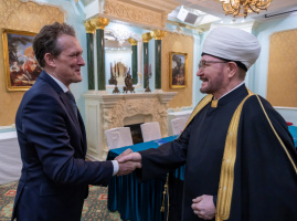 سماحة المفتي الشيخ راوي عين الدين يلتقي مع رئيس وفد اللجنة الدولية للصليب الأحمر بوريس ميشيل